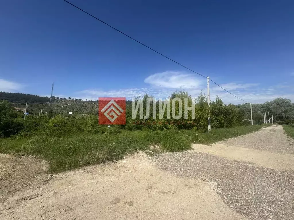 Участок в Севастополь с. Поворотное, 10 (28.0 сот.) - Фото 2