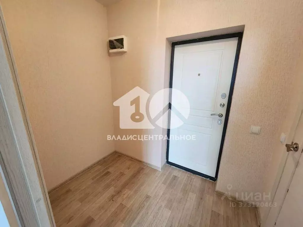 Студия Новосибирская область, Новосибирск ул. Бородина, 56 (29.4 м) - Фото 1