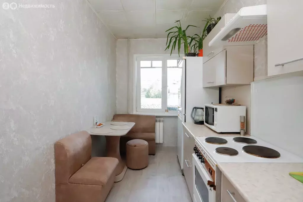 2-комнатная квартира: Иркутск, микрорайон Зелёный, 31 (56 м) - Фото 1