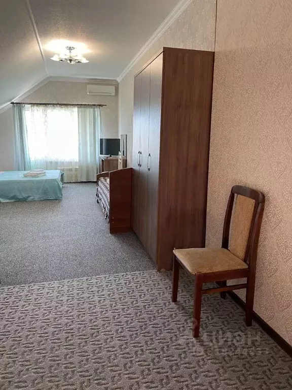 Комната Краснодарский край, Сочи Адлер жилрайон, ул. Павлика Морозова, ... - Фото 1