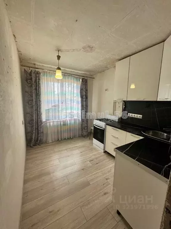 3-к кв. Оренбургская область, Оренбург Тракторная ул., 33 (65.6 м) - Фото 2