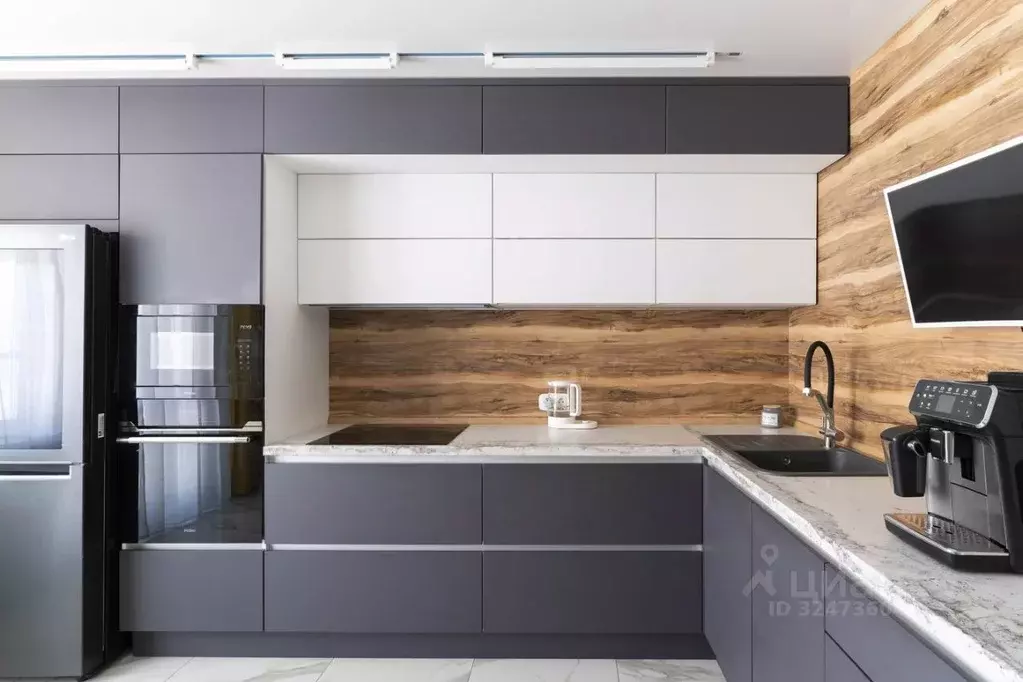 3-к кв. Тюменская область, Тюмень ул. Александра Митинского, 7 (67.6 ... - Фото 2