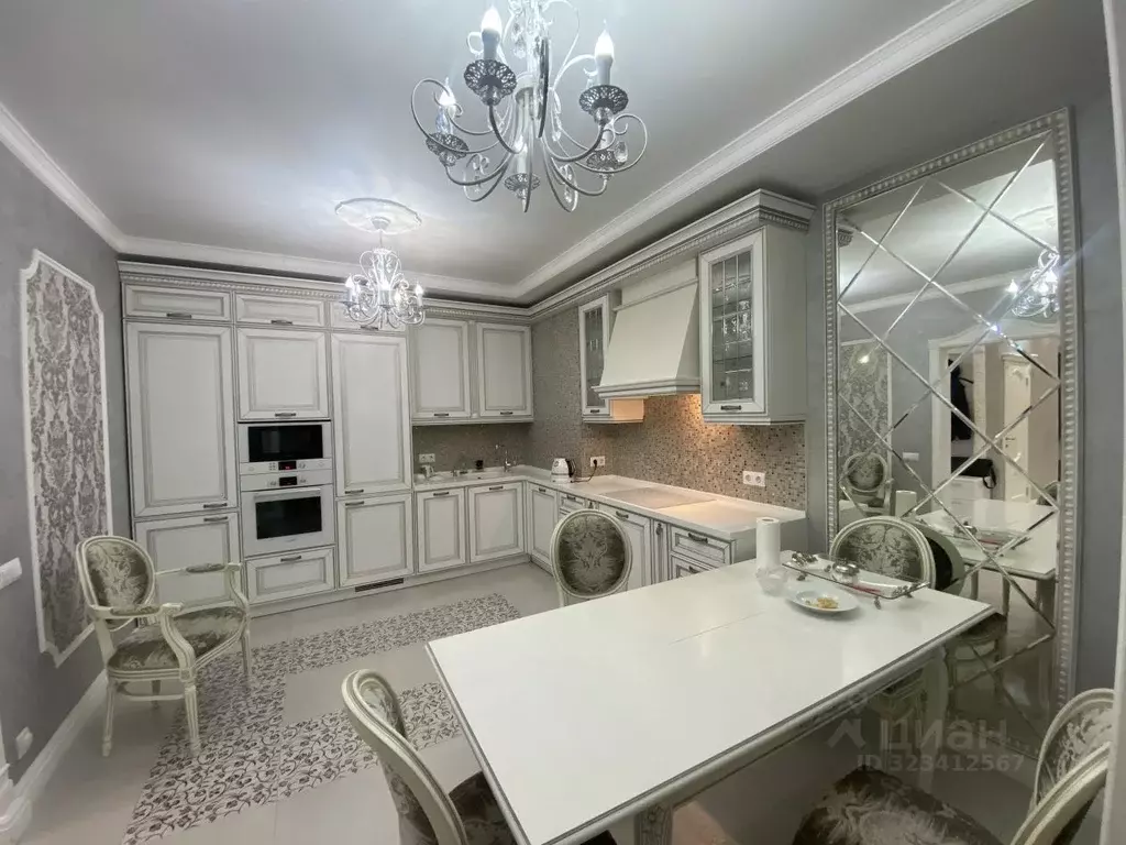 3-к кв. Ханты-Мансийский АО, Нижневартовск ул. Мусы Джалиля, 15 (105.0 ... - Фото 2