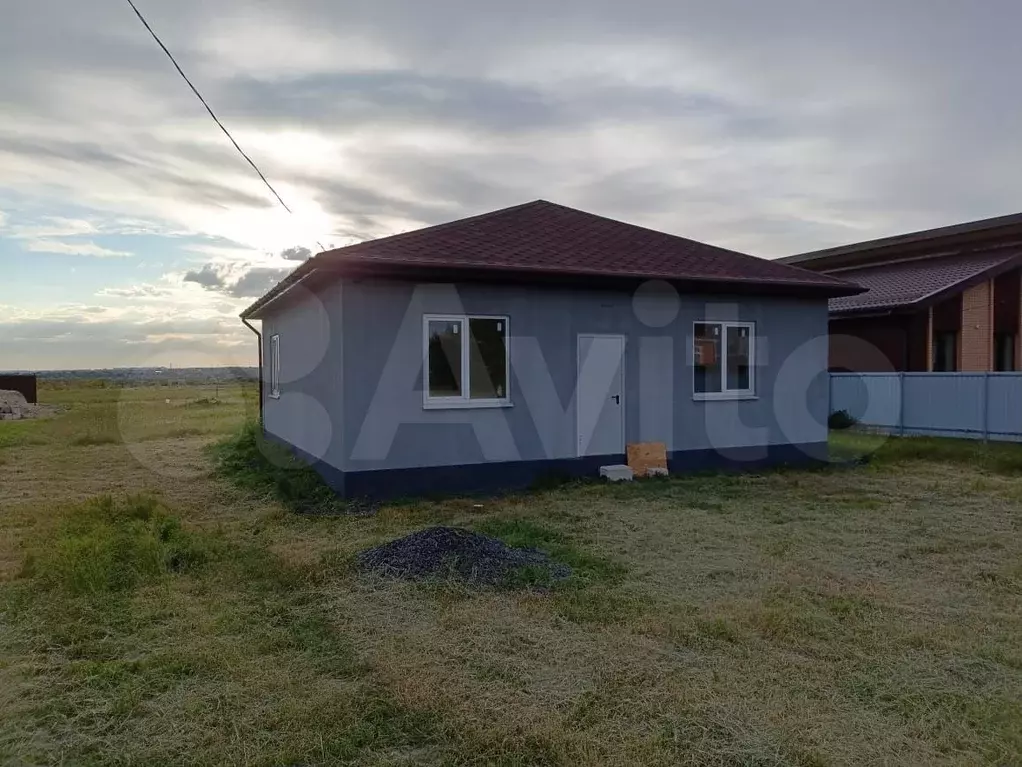 Дом 100 м на участке 10 сот. - Фото 1