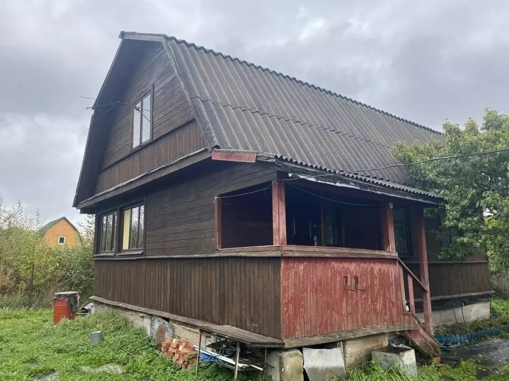 Дом в Ленинградская область, Кировский район, Приладожское городское ... - Фото 1