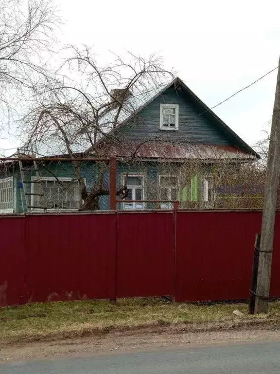 Дом в Новгородская область, Новгородский район, Савинское с/пос, д. ... - Фото 1