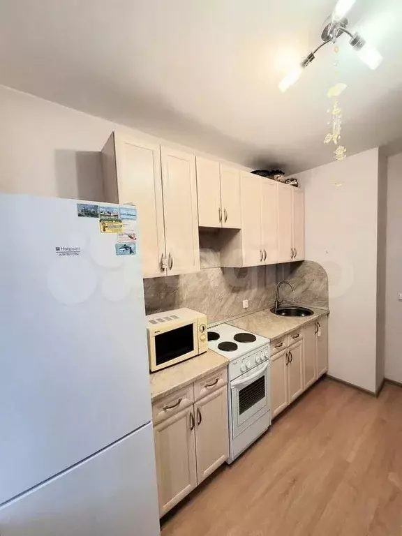 1-к. квартира, 35,4 м, 4/15 эт. - Фото 0