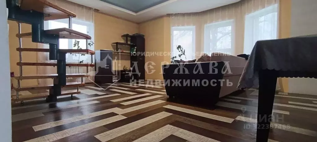 Дом в Кемеровская область, Кемерово ул. Плодопитомник, 1 (160 м) - Фото 1
