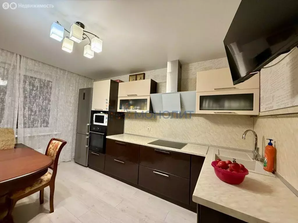 2-комнатная квартира: Нижний Новгород, улица Академика Сахарова, 111 ... - Фото 1