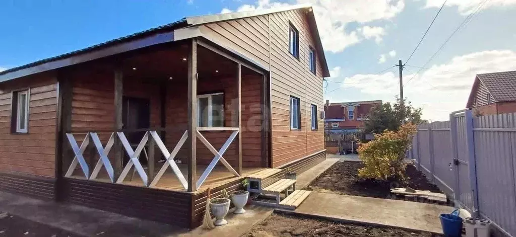 Дом в Омская область, Омск Звездочка СНТ, аллея 4-я, 133 (120 м) - Фото 1