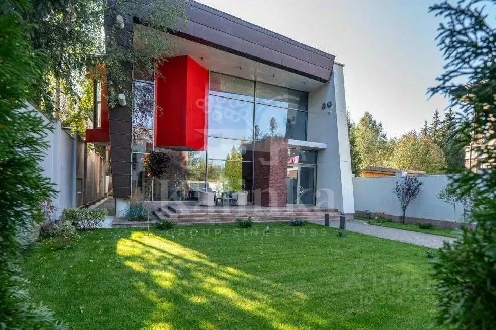 Дом в Московская область, Одинцовский городской округ, д. Жуковка  ... - Фото 1