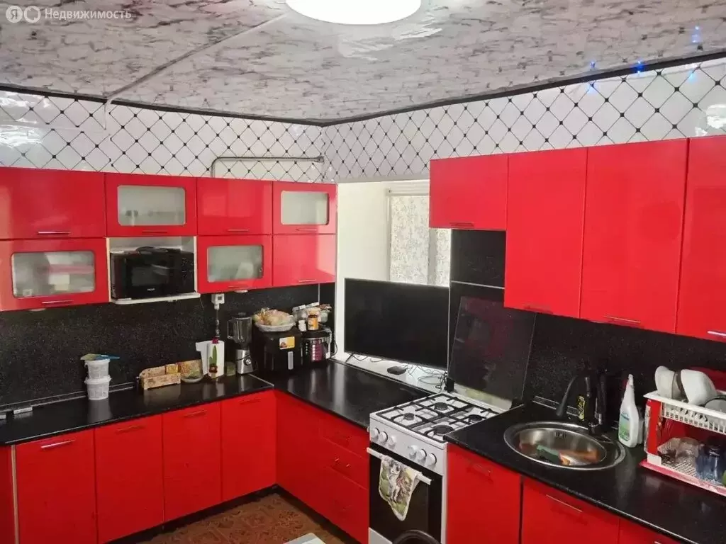 2-комнатная квартира: село Дуслык, Комсомольская улица, 13 (46.3 м) - Фото 1