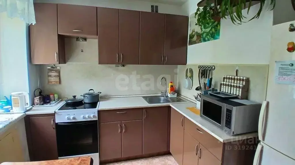 1-к кв. Приморский край, Владивосток ул. Башидзе, 10 (29.7 м) - Фото 1