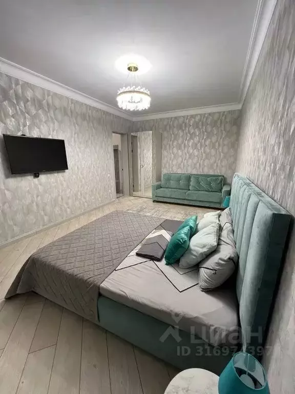 1-к кв. Дагестан, Махачкала ул. Времена Года, 15 (50.0 м) - Фото 0