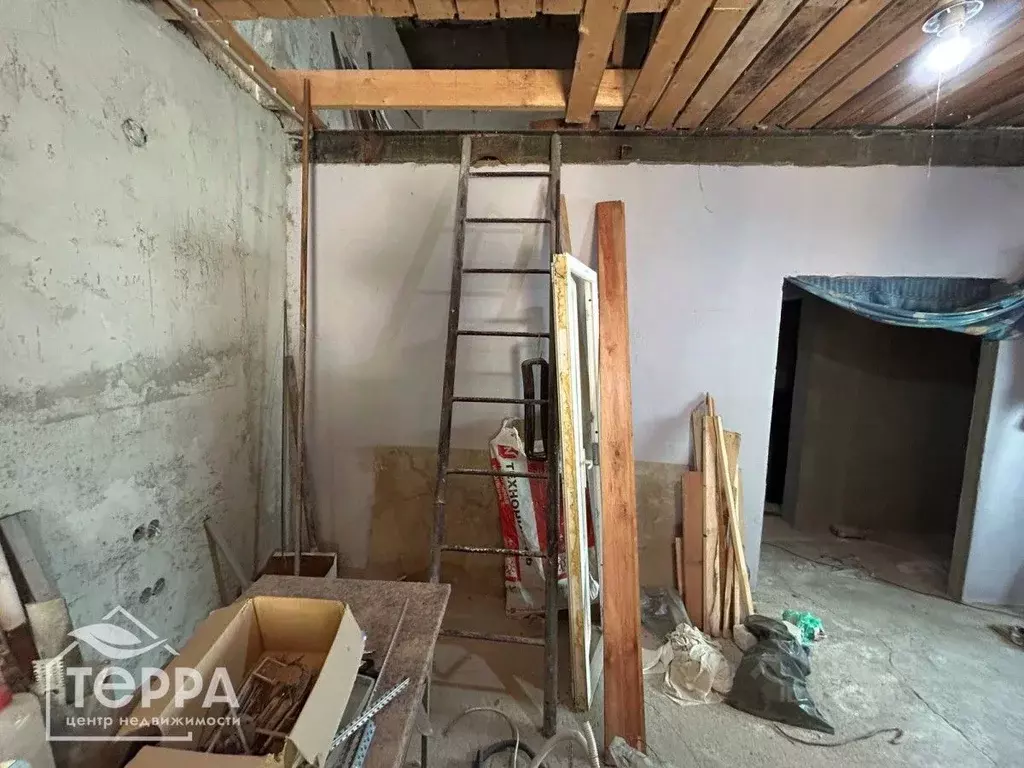 Торговая площадь в Крым, Евпатория ш. Новоселовское, 1К (58 м) - Фото 2