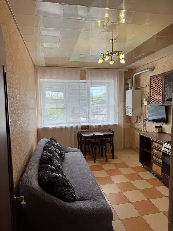 1-к. квартира, 50 м, 4/8 эт. - Фото 0