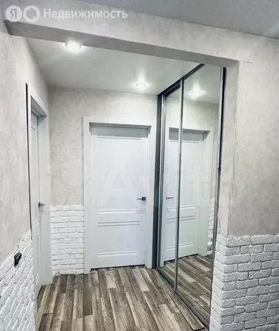 3-комнатная квартира: Иркутск, улица Ржанова, 7 (64 м) - Фото 0