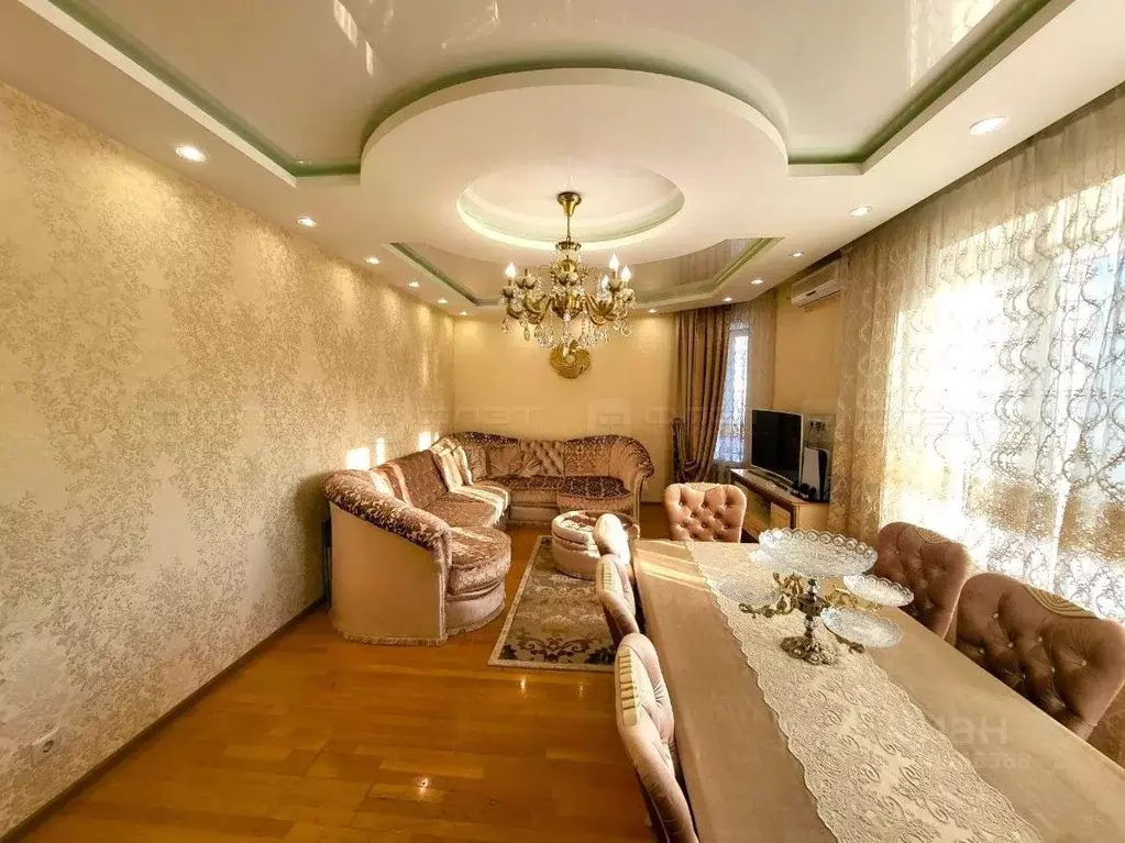 4-к кв. Татарстан, Казань ул. Галиаскара Камала, 53 (140.7 м) - Фото 0
