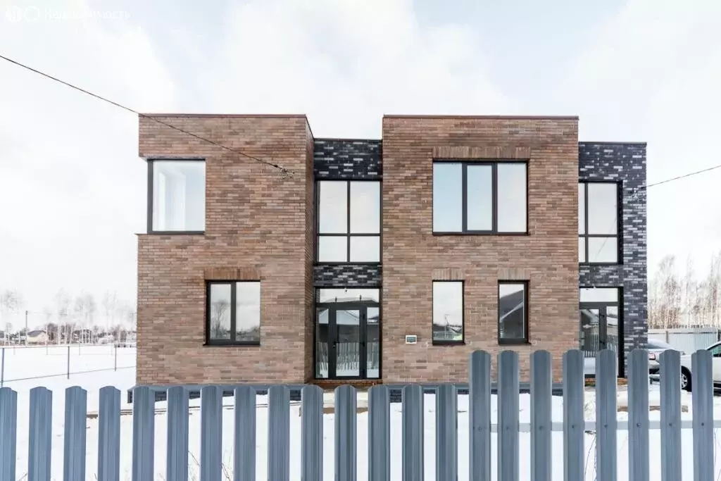 Дом в Ярославский муниципальный округ, деревня Алешково, 8-й Лучистый ... - Фото 1