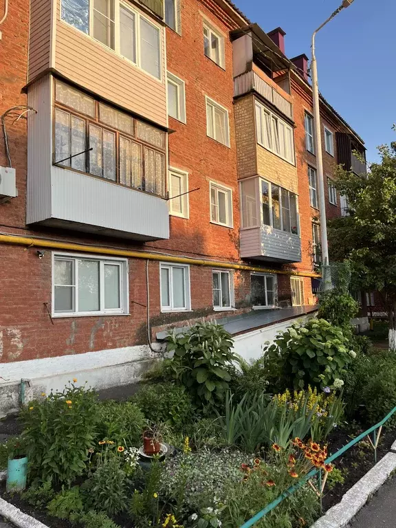 Продаётся 3-к квартира, 41.9 м - Фото 0