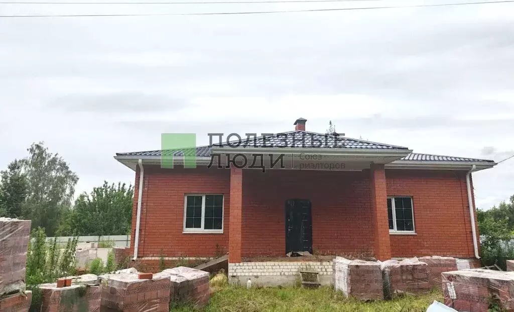 Дом в деревня Киреевка, Первомайская улица (140 м) - Фото 1