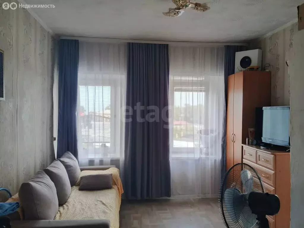 2-комнатная квартира: Ирбит, улица Кирова, 52 (27.2 м) - Фото 0