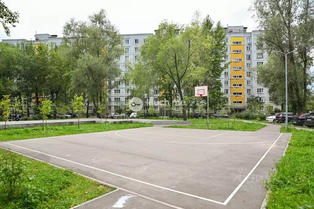 2-к кв. Татарстан, Казань ул. Батыршина, 37 (51.6 м) - Фото 1
