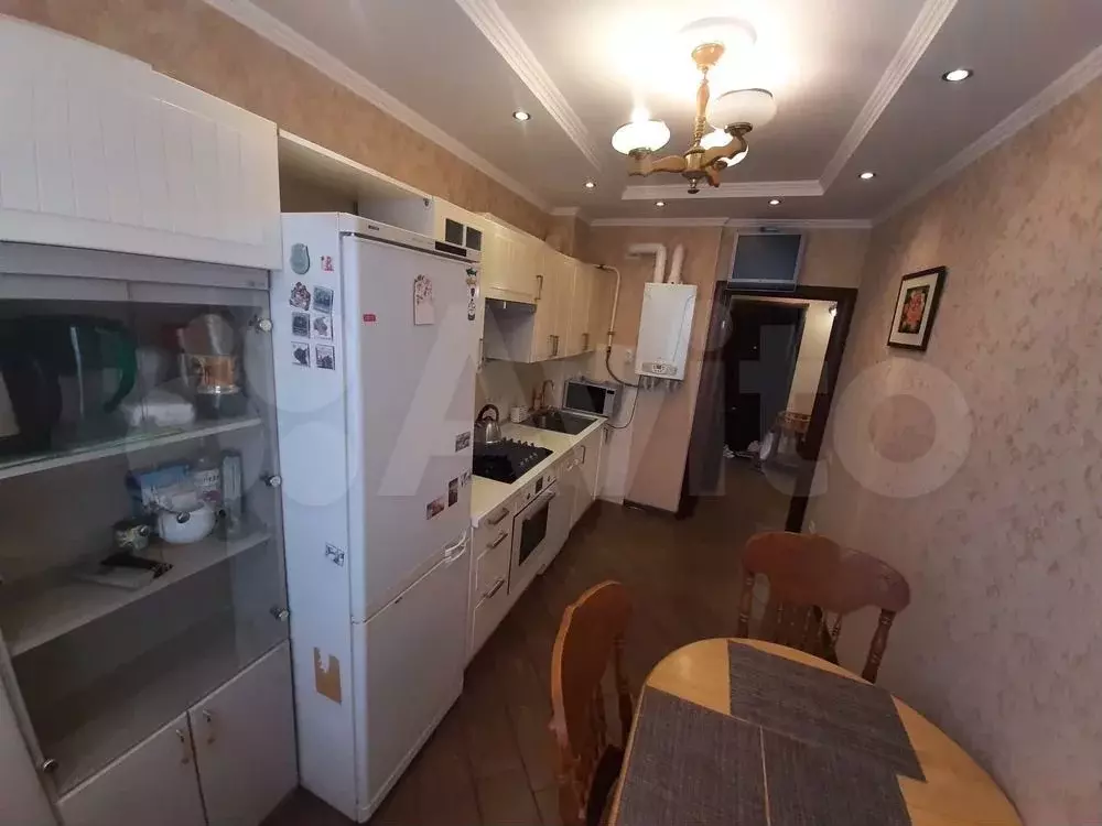 2-к. квартира, 68 м, 4/9 эт. - Фото 1
