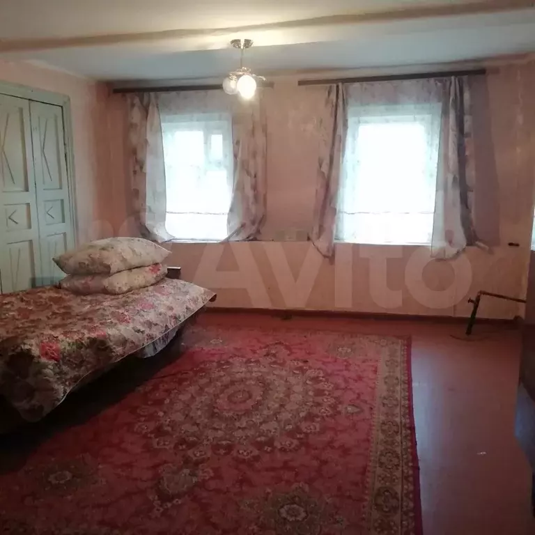 Доля в 3-к. квартире, 140 м, 1/2 эт. - Фото 1