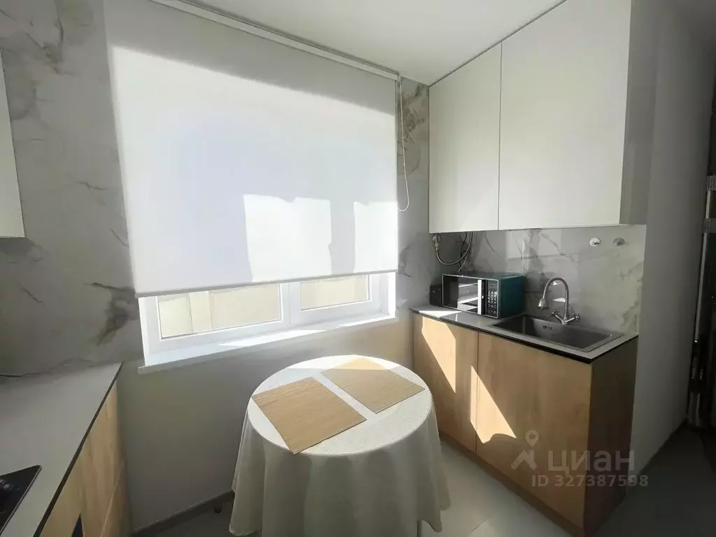 Дом в Крым, Симферополь ул. Тополевая (50 м) - Фото 1