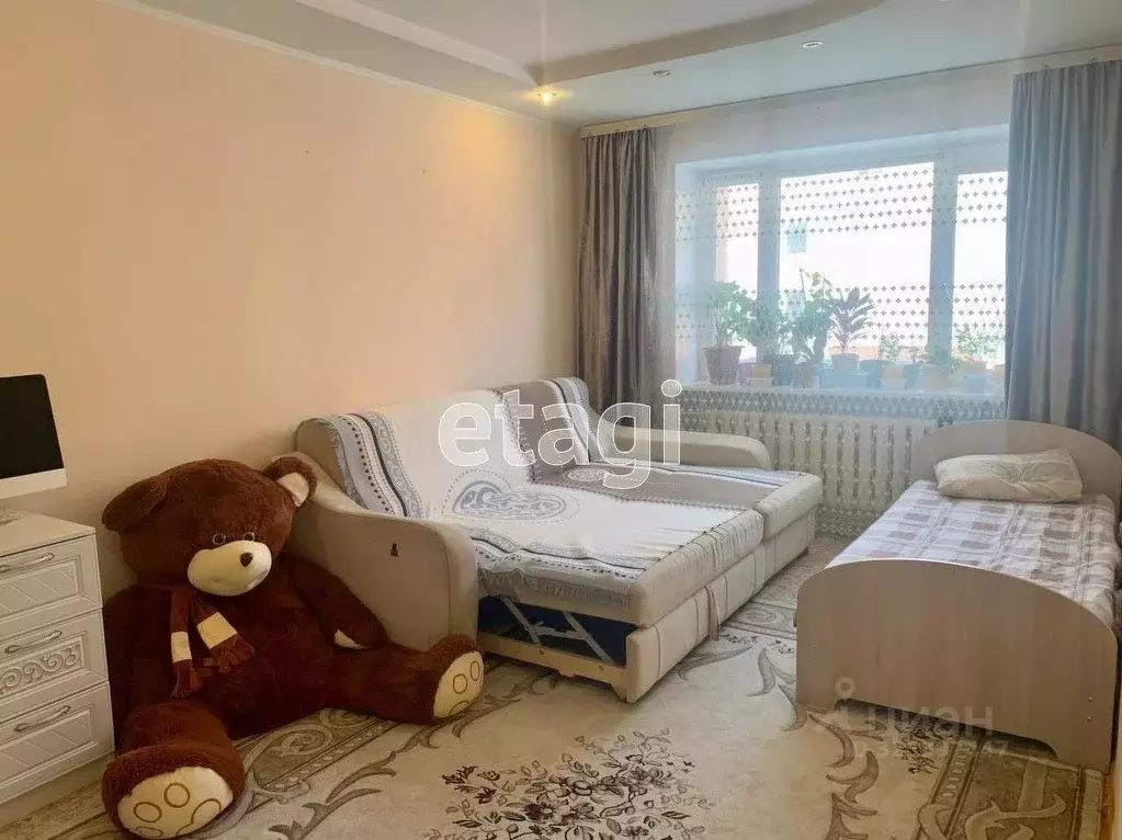 3-к кв. Ямало-Ненецкий АО, Новый Уренгой Надымская ул., 7 (80.0 м) - Фото 1