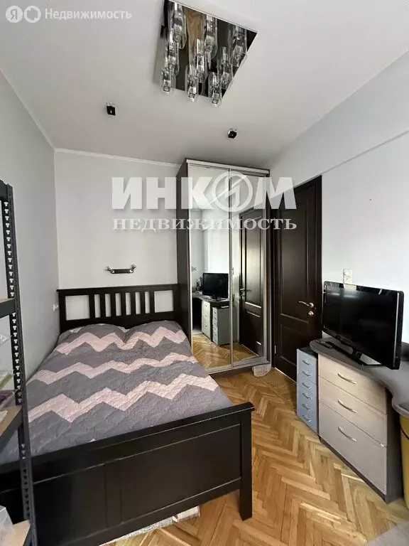 4-комнатная квартира: Москва, Овчинниковская набережная, 22/24с1 (76.2 ... - Фото 0