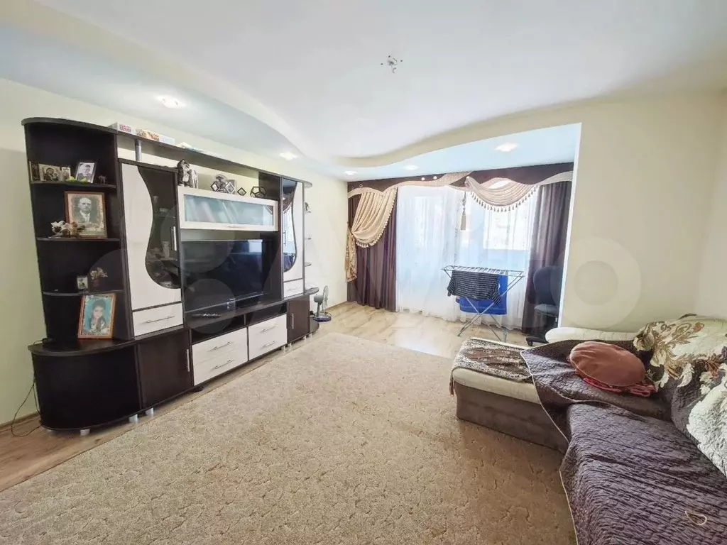 3-к. квартира, 70 м, 4/5 эт. - Фото 0