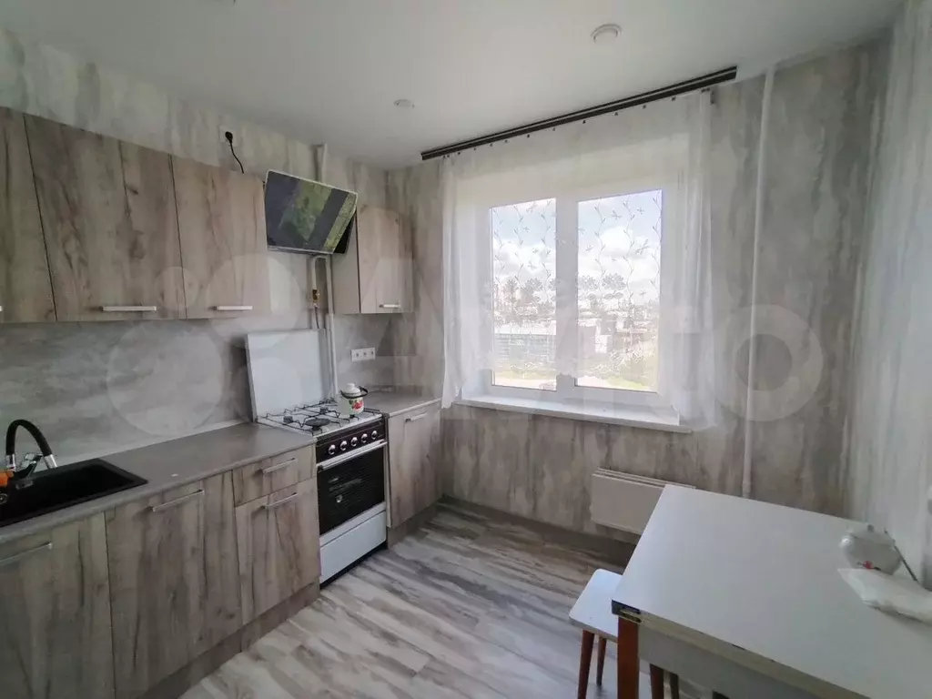 2-к. квартира, 50 м, 6/9 эт. - Фото 0