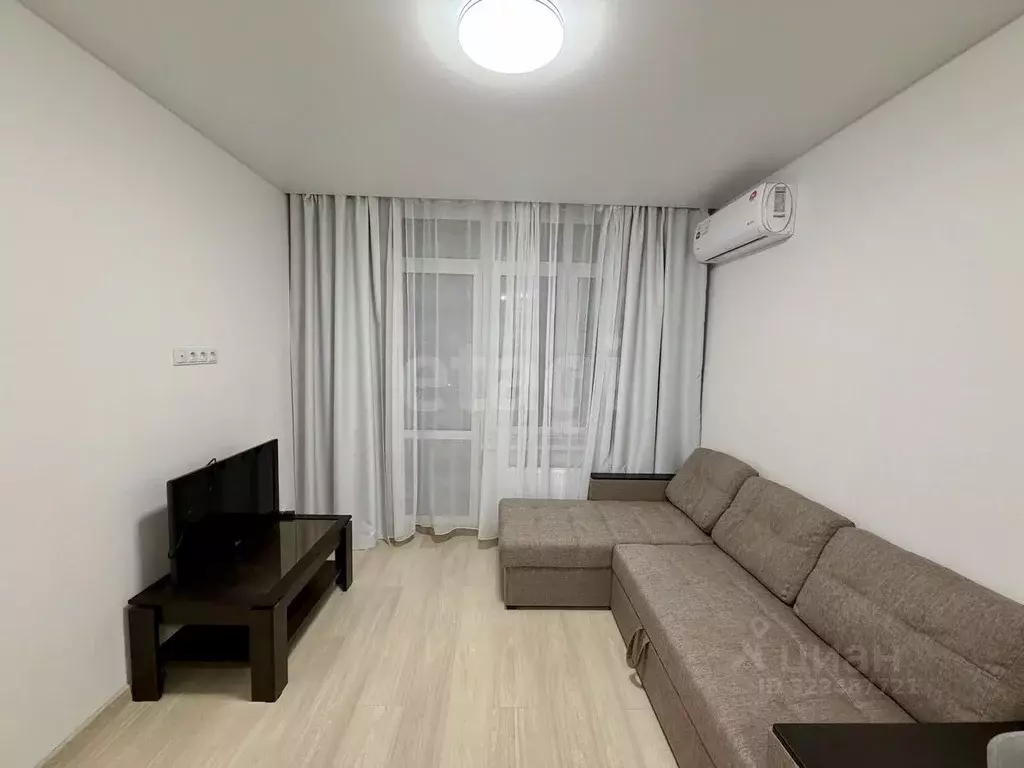 1-к кв. Тюменская область, Тюмень Одесская ул., 7к1 (38.6 м) - Фото 1