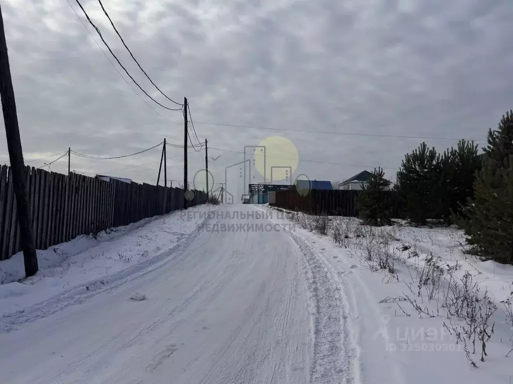 Участок в Иркутская область, Иркутский муниципальный округ, д. Карлук ... - Фото 2