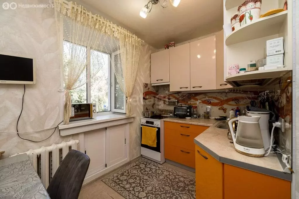 4-комнатная квартира: Тюмень, Ямская улица, 96 (67.3 м) - Фото 2