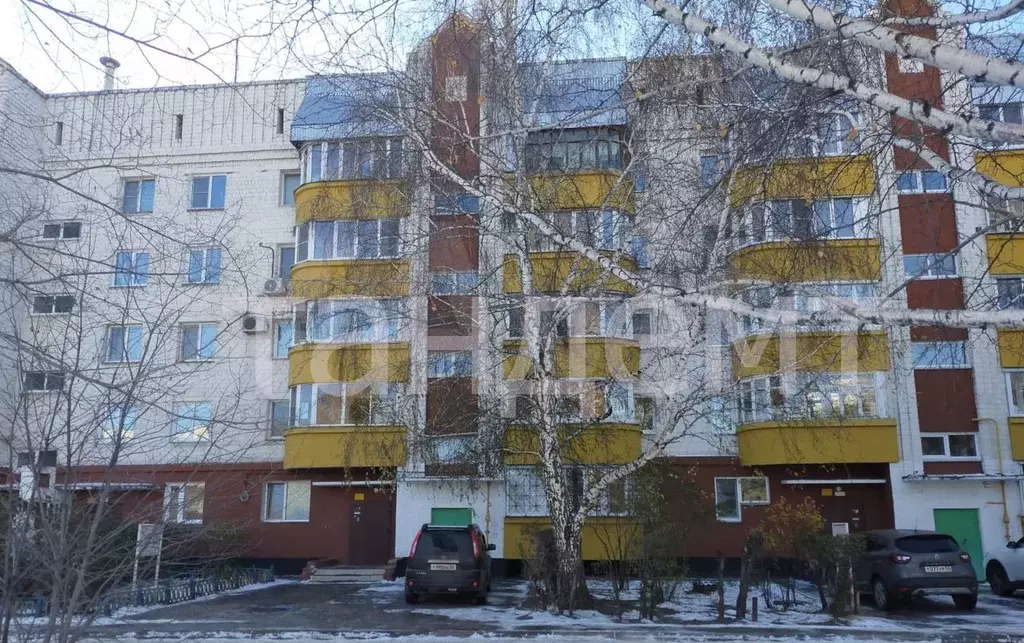 2-к. квартира, 61 м, 1/5 эт. - Фото 1