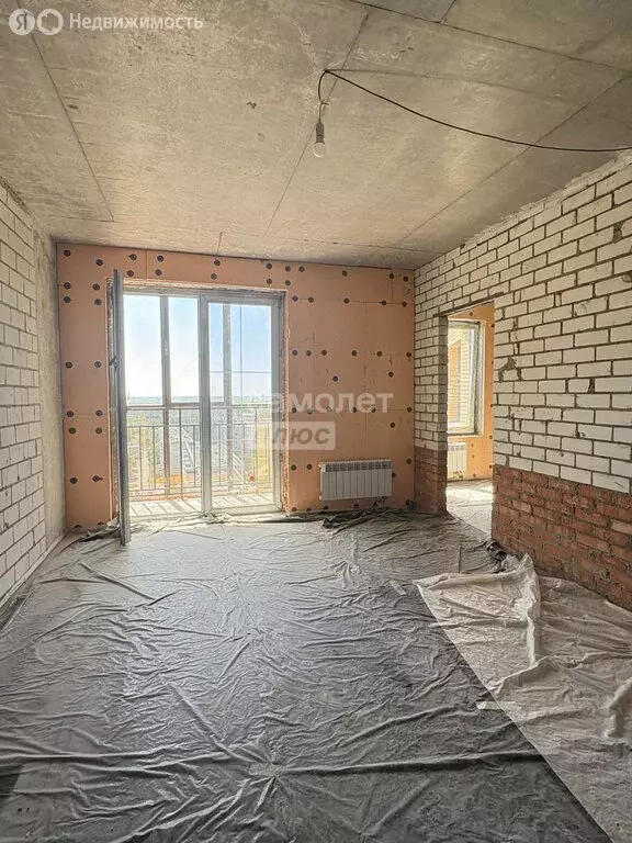 2-комнатная квартира: Медведево, посёлок городского типа Медведево, ... - Фото 1