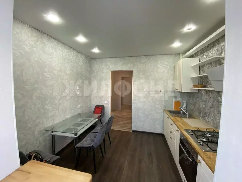 2-к кв. Белгородская область, Белгород ул. Есенина, 36 (55.0 м) - Фото 1