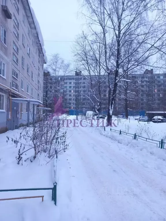 2-к кв. Московская область, Сергиев Посад Новоугличское ш., 82а (44.5 ... - Фото 0