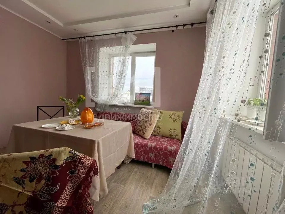 2-к кв. Челябинская область, Челябинск ул. Маркса, 83 (54.0 м) - Фото 1