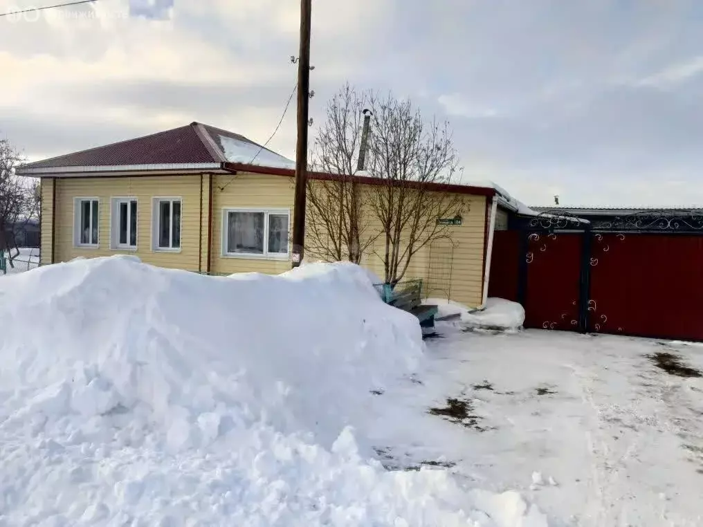 Дом в село Ключевское, улица Ленина (67.3 м) - Фото 1