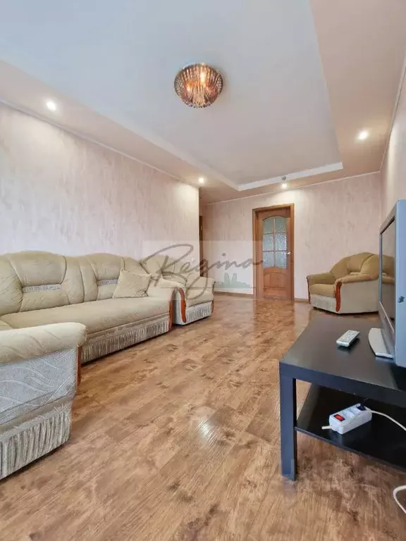 3-к кв. Башкортостан, Уфа ул. Энтузиастов, 1 (65.0 м) - Фото 2