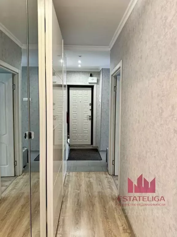 3-к кв. Москва ул. Генерала Антонова, 4К1 (60.0 м) - Фото 0