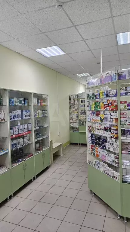 Продаю отдельно стоящее здание с арендаторами на стачках 191,7 м2 и ... - Фото 1