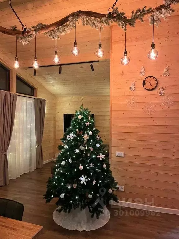 Дом в Ленинградская область, Приозерский район, Ларионовское с/пос, ... - Фото 1