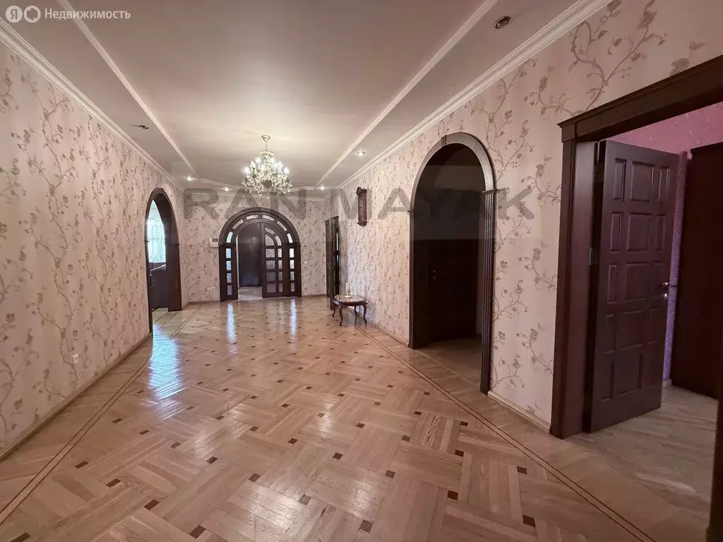 Дом в Майкоп, улица Калинина (184 м) - Фото 1