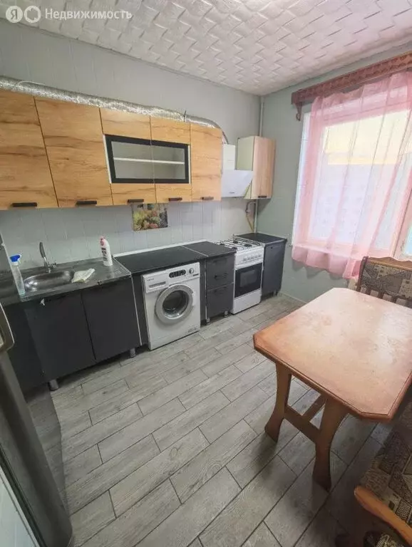 3-комнатная квартира: село Кулешовка, переулок Кулагина, 6 (62 м) - Фото 1