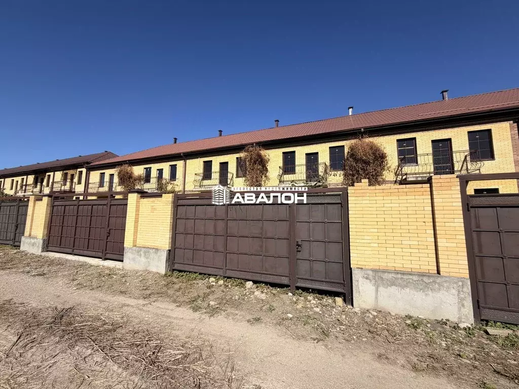 Таунхаус в Ставропольский край, Ессентуки ул. Тепличная, 14 (113 м) - Фото 1
